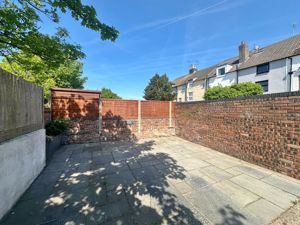 Photo 20- click for photo gallery